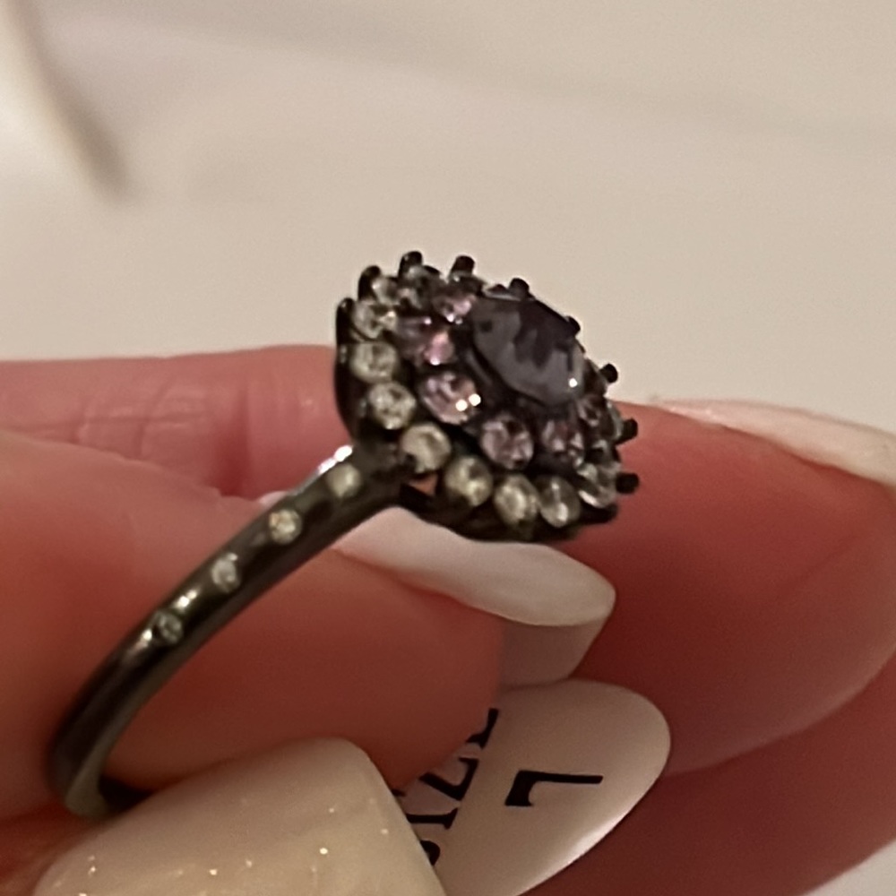🌺HP🌺Amethyst Crystal Halo Ring sz7 - Picture 7 of 12